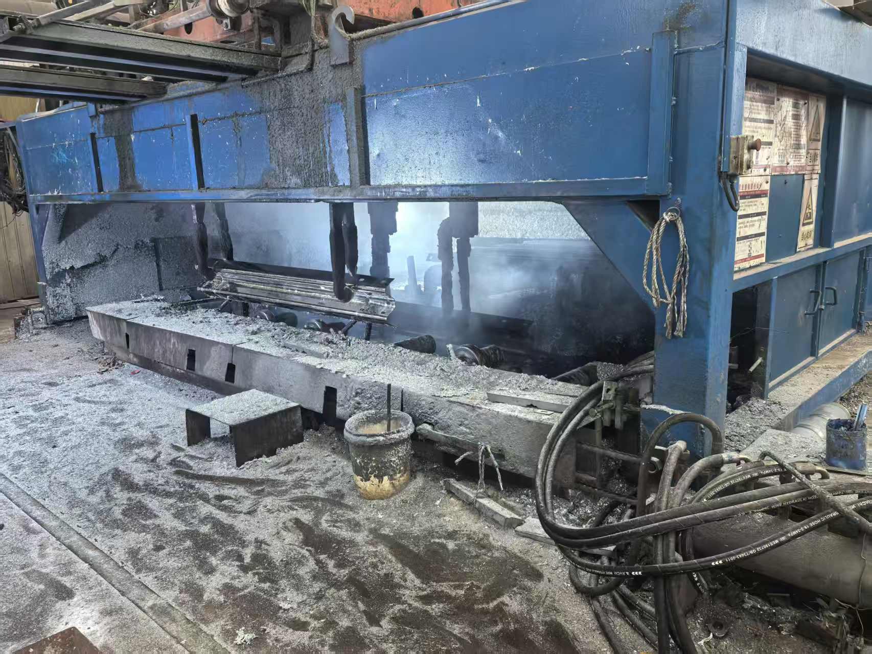 南阳市两波波形护栏环氧锌基波形护栏 - 厂家